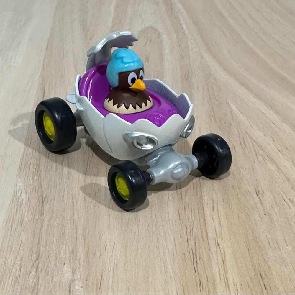 Disney Clara Cluck’s Roadster Die-cast